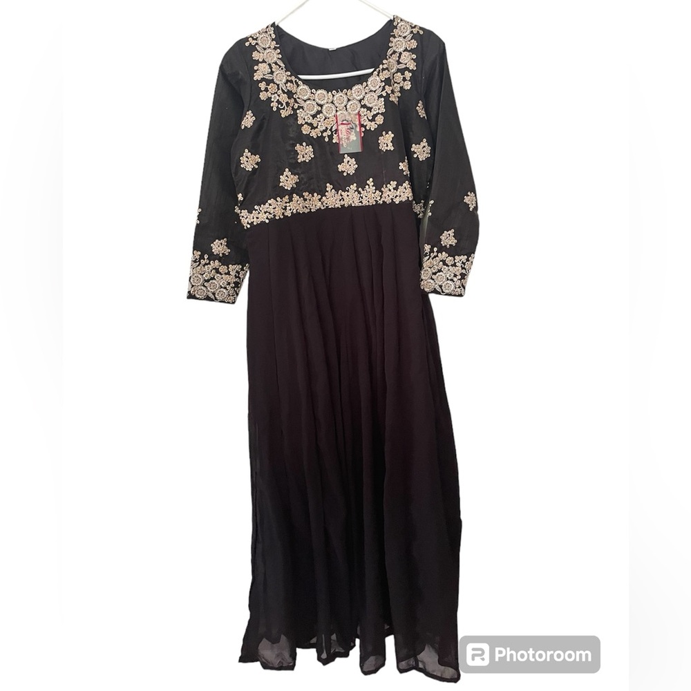 NEW Black and Gold formal dress